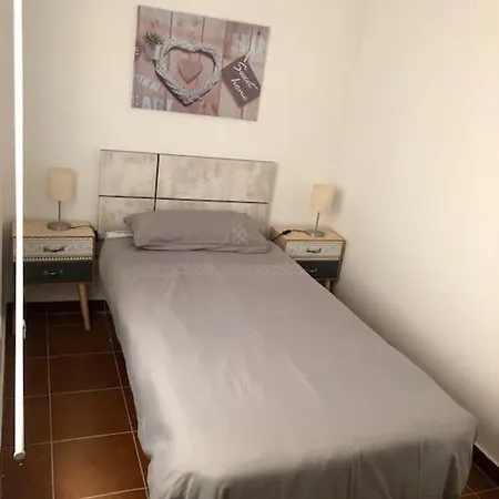 Bonito Apartamento En Calle San Carlos Madrid Exterior foto