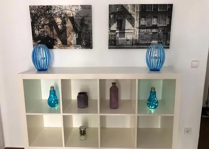 Bonito Apartamento En Calle San Carlos